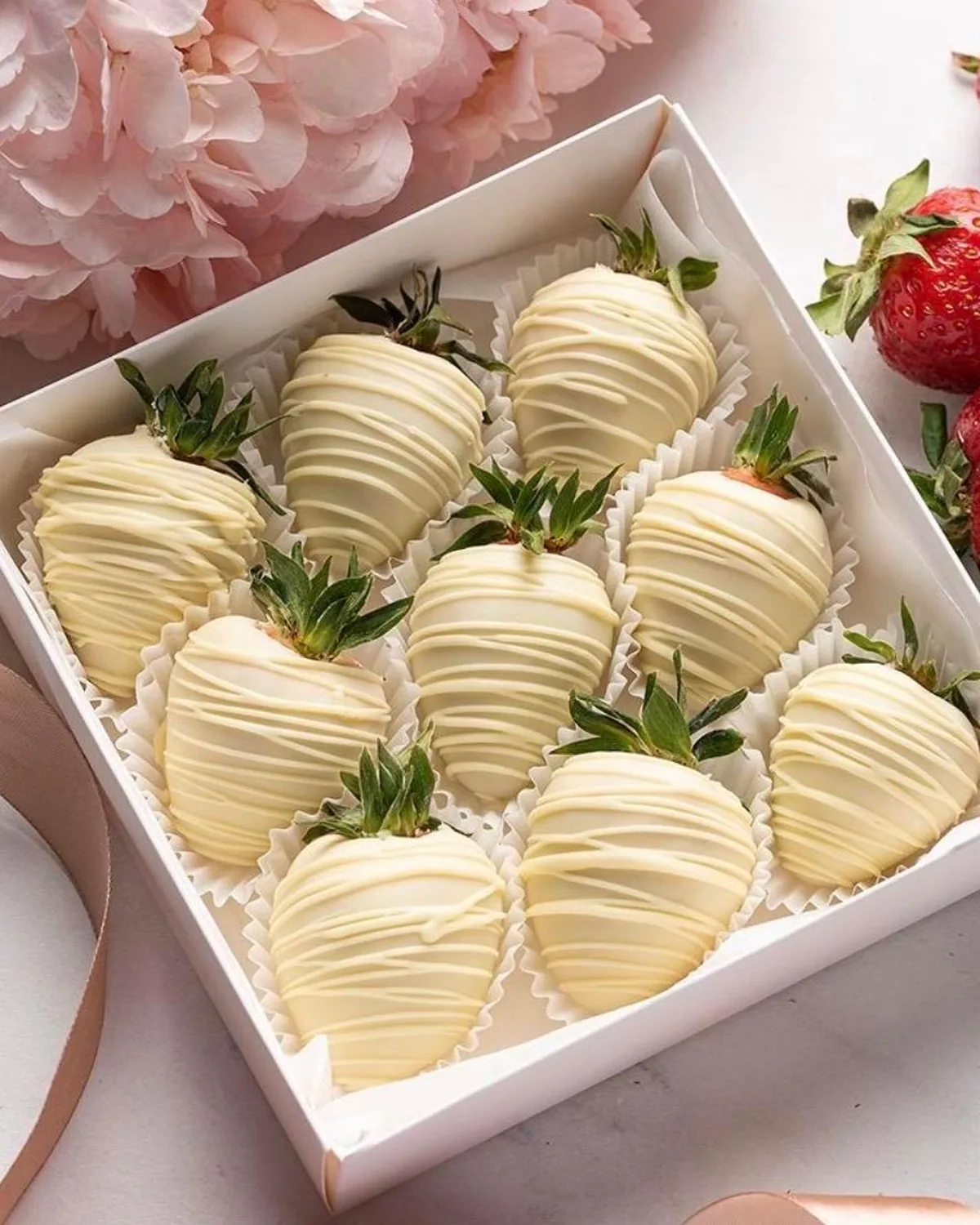 Signature Chocolate-Dipped Strawberries (8 pc) — MAYDE floral delivery on DoorDash